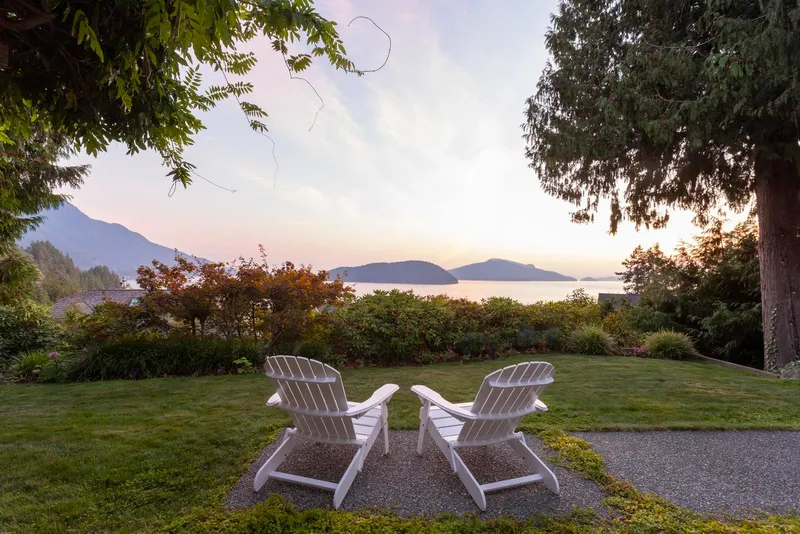 45 SWEETWATER PLACE - photo 2 of 25