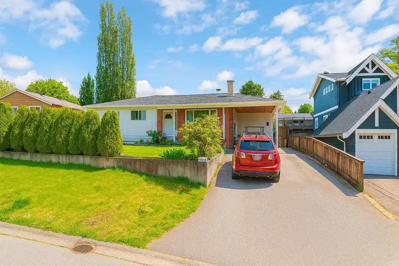 7840 110 STREET - photo 1 of 1