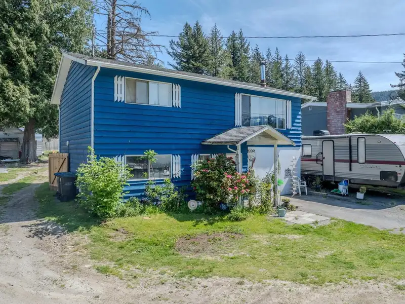 42066 BIRKEN ROAD - photo 3 of 12