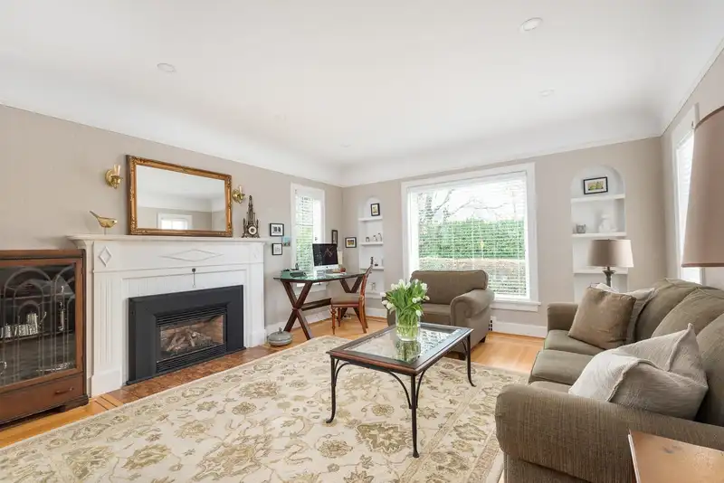 438 FOURTH STREET - photo 3 of 27