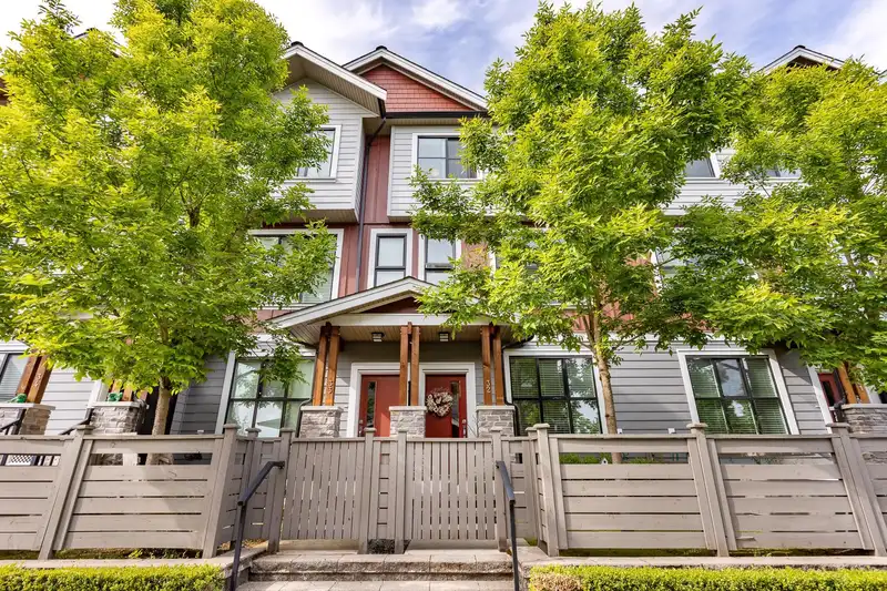 32 13260 236 STREET - photo 4 of 40