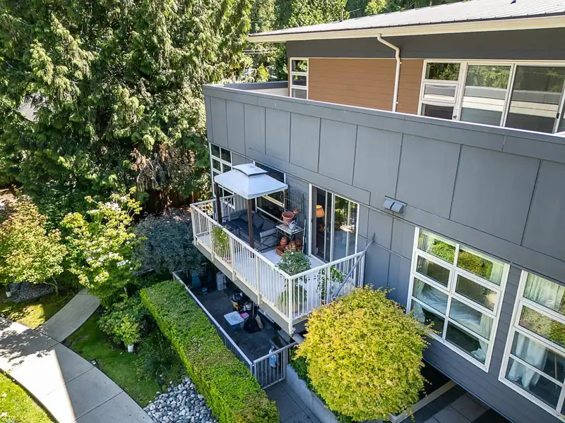 206 2832 CAPILANO ROAD - photo 1 of 37