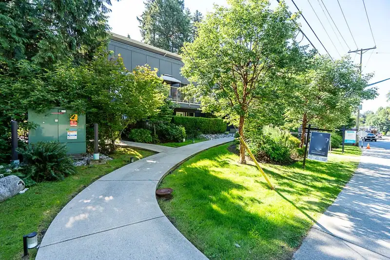 206 2832 CAPILANO ROAD - photo 3 of 37