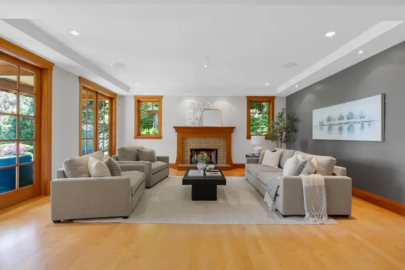 3091 MATHERS AVENUE - photo 3 of 30