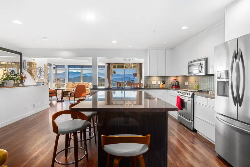 8534 SEASCAPE COURT - photo 3 of 24