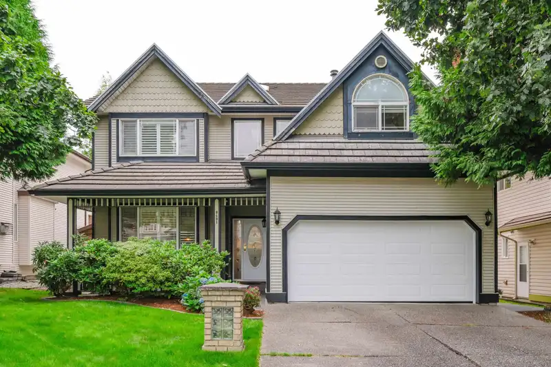 8481 168 STREET - photo 1 of 34