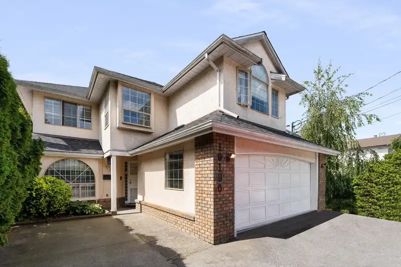 10180 RIVER DRIVE - photo 1 of 17