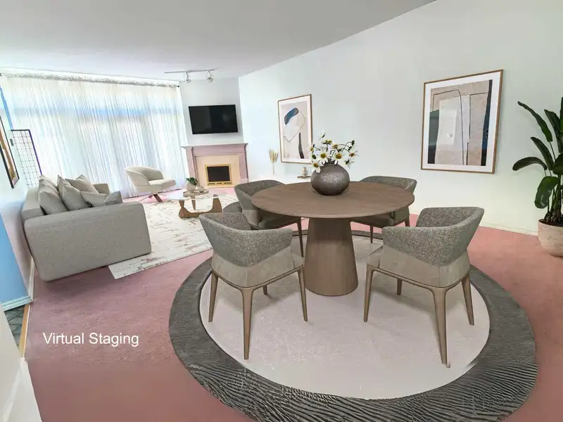 204 7660 MINORU BOULEVARD - photo 1 of 5