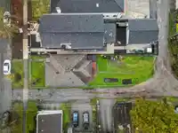 285 E 48TH AVENUE - thumbnail 3