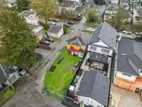 285 E 48TH AVENUE - thumbnail 6