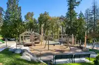 131 602 E 2ND STREET - thumbnail 19