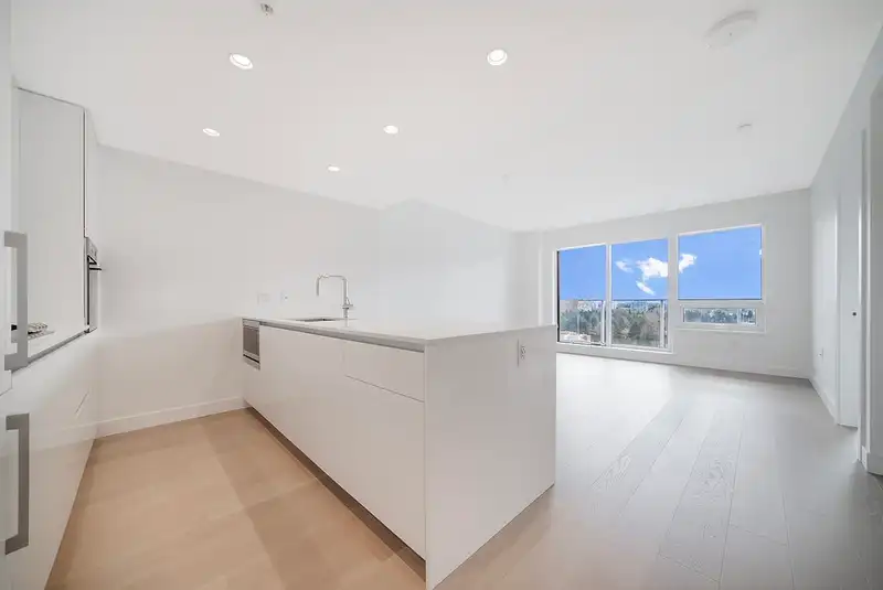 1708 5766 GILBERT ROAD - photo 2 of 17