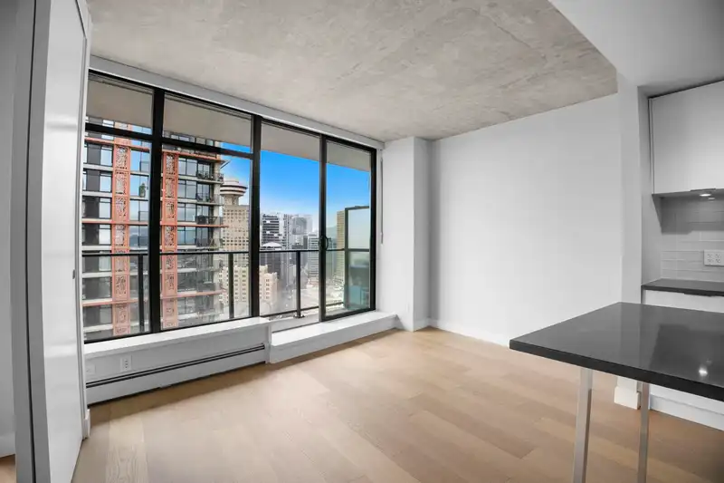 2808 108 W CORDOVA STREET - photo 3 of 26