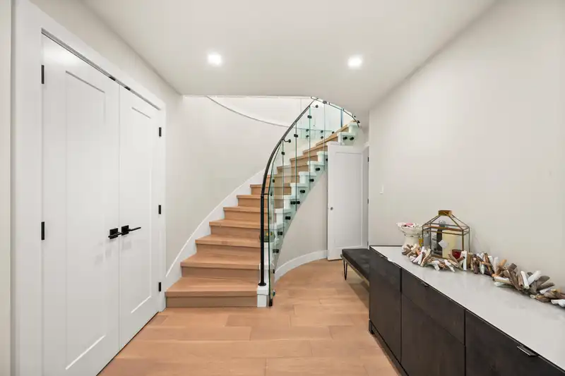 3464 BLUE JAY STREET - photo 3 of 26