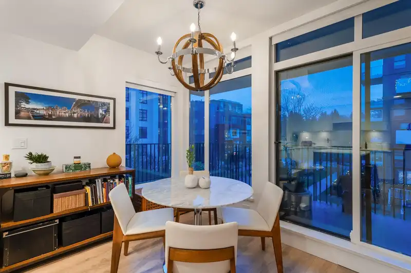 310 5080 QUEBEC STREET - photo 4 of 40