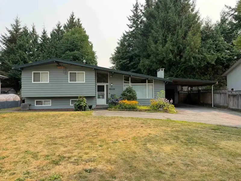 21784 DONOVAN AVENUE - photo 1 of 1