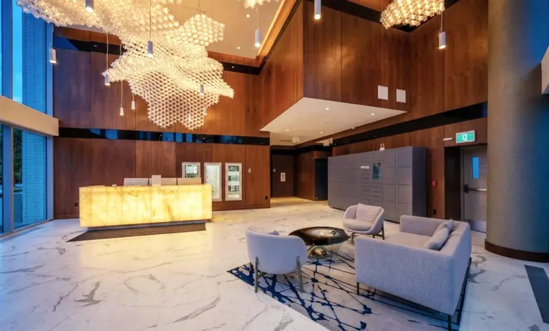 1082 8608 HAZELBRIDGE WAY - photo 2 of 25