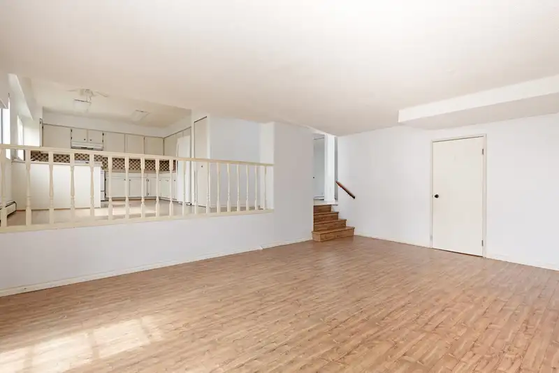 4620 KELLY DRIVE - photo 3 of 40
