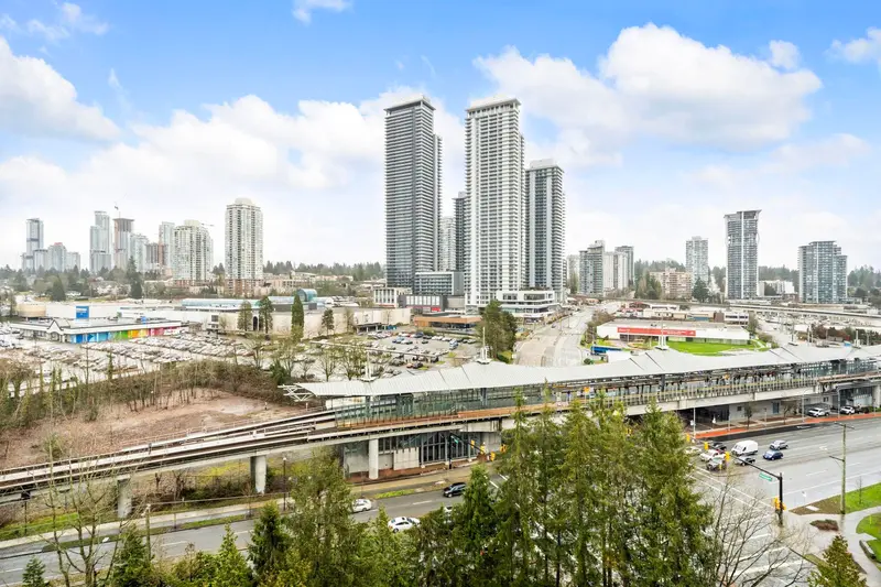 1306 9521 CARDSTON COURT - photo 2 of 25