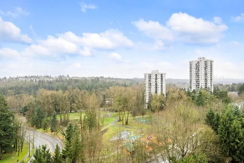 1306 9521 CARDSTON COURT - photo 3 of 25