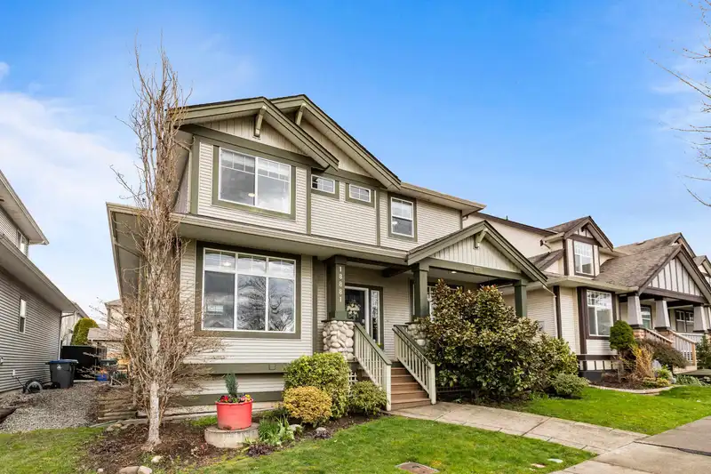 18881 69 AVENUE - photo 2 of 40