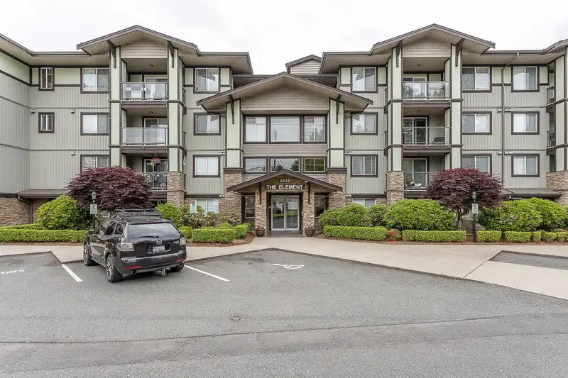 306 2038 SANDALWOOD CRESCENT - photo 1 of 30