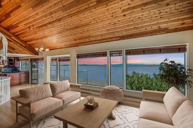 170 TSAWWASSEN BEACH ROAD - photo 1 of 38