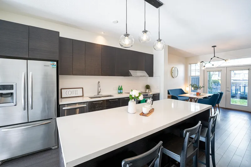 16 3461 PRINCETON AVENUE - photo 4 of 25