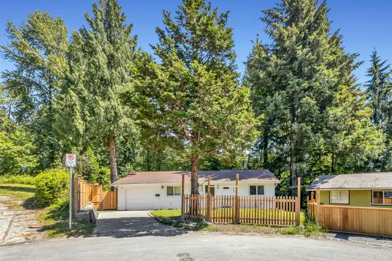 34388 RUSSET PLACE - photo 1 of 22