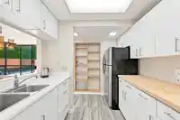 509 4900 CARTIER STREET - thumbnail 13