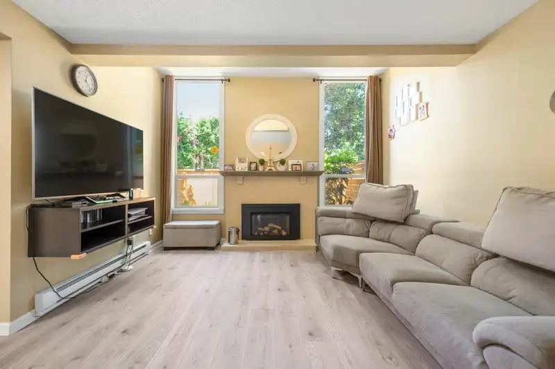 73 6880 LUCAS ROAD - photo 4 of 33