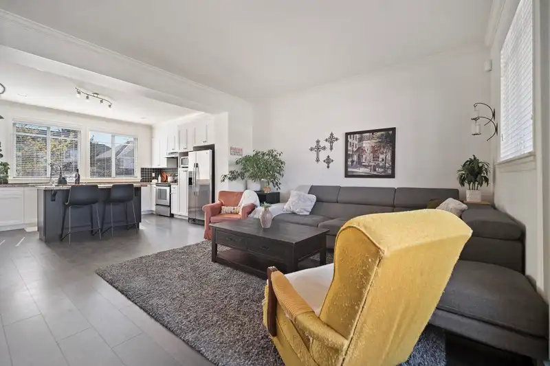 22 7168 179 STREET - photo 3 of 30