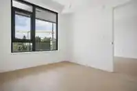 208 8398 OAK STREET - thumbnail 18