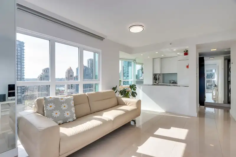 1907 1188 HOWE STREET - photo 1 of 26