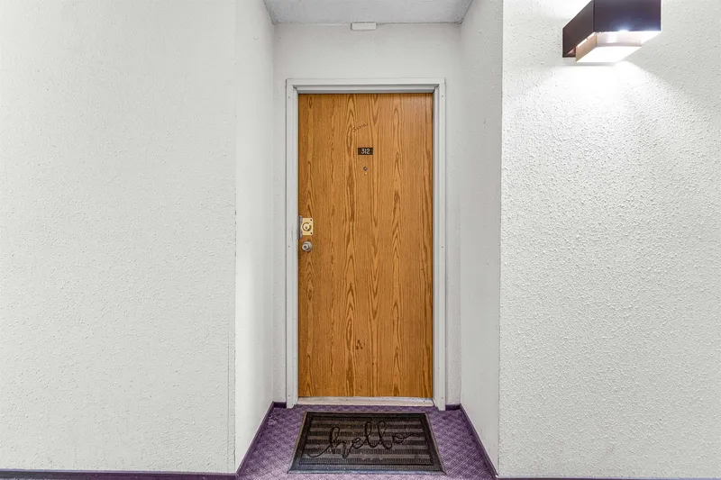 312 10061 150 STREET - photo 1 of 20