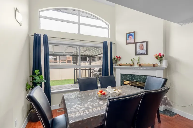 10 7250 122 STREET - photo 4 of 25