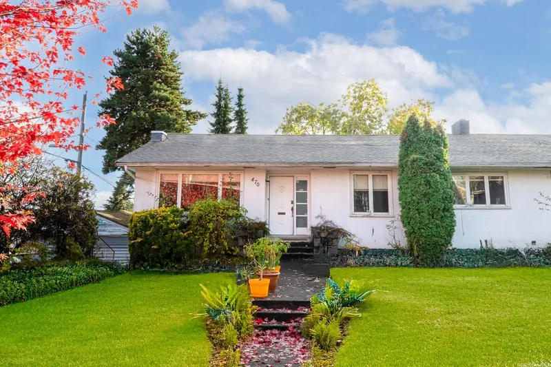 470 W 46TH AVENUE - photo 1 of 25