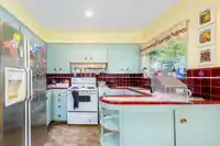 470 W 46TH AVENUE - thumbnail 7