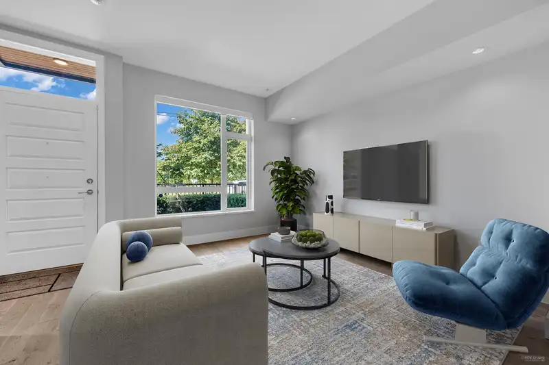 7478 GRANVILLE STREET - photo 2 of 23