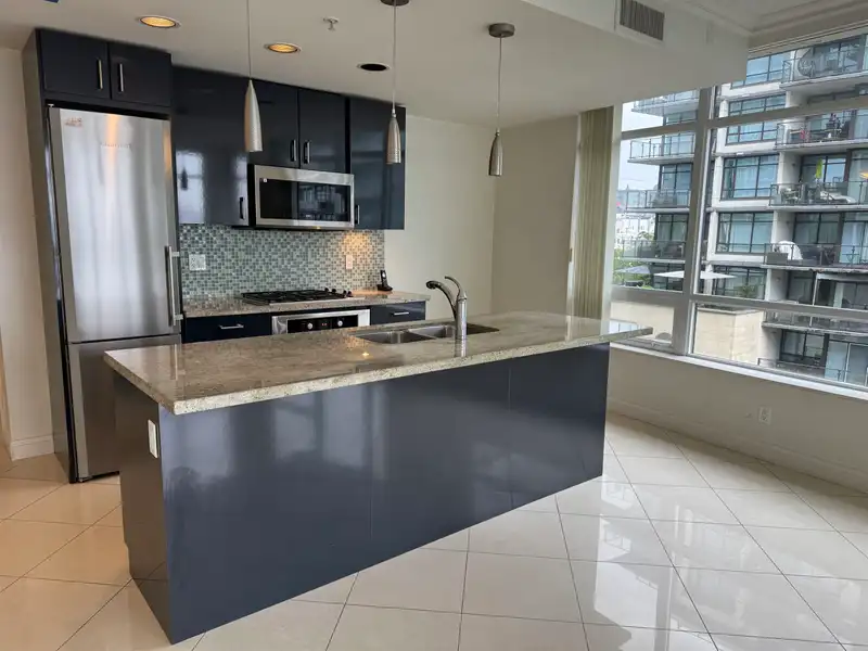 604 162 VICTORY SHIP WAY - photo 3 of 16