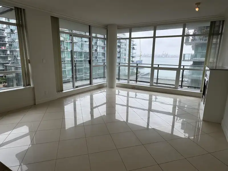 604 162 VICTORY SHIP WAY - photo 4 of 16