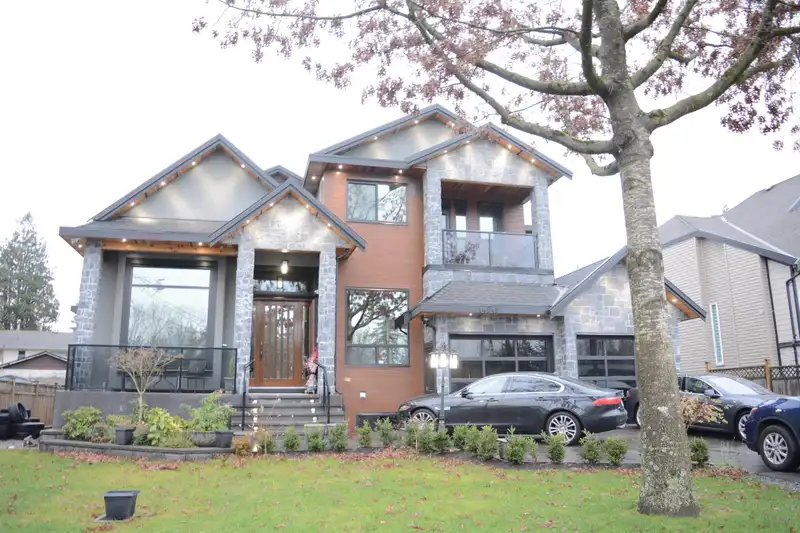 14548 110A AVENUE - photo 1 of 29