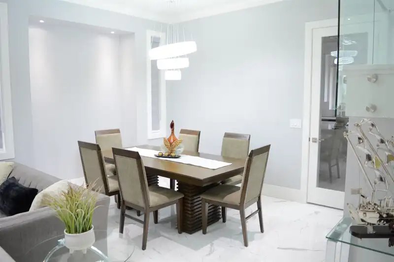 14548 110A AVENUE - photo 4 of 29