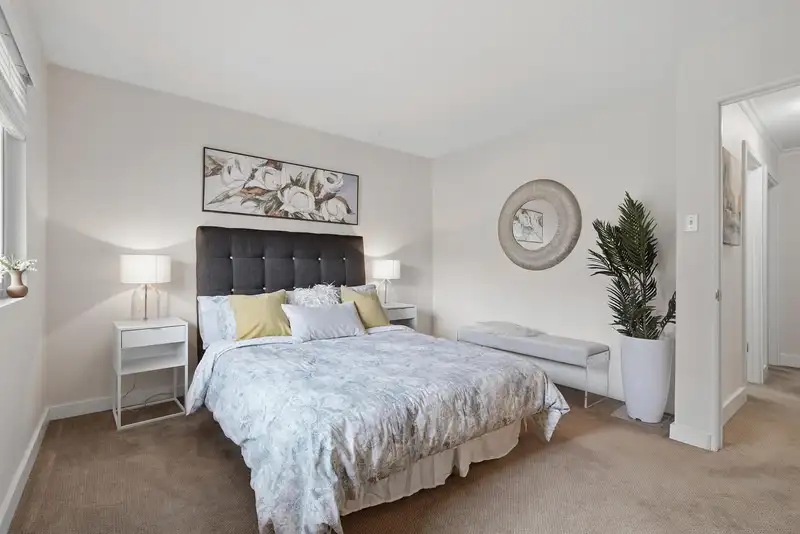 2329 MOUNTAIN HIGHWAY - photo 1 of 40