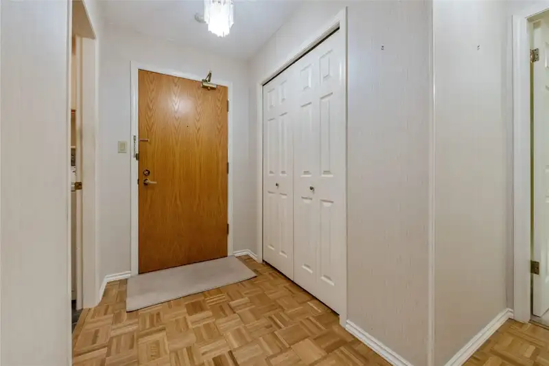 114 15300 17 AVENUE - photo 3 of 25