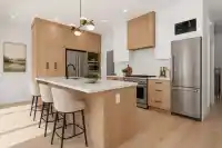 A 7531 DUNSMUIR STREET - thumbnail 4