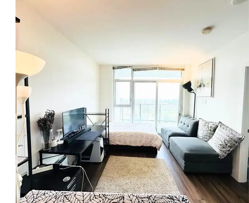 1903 7303 NOBLE LANE - photo 2 of 20