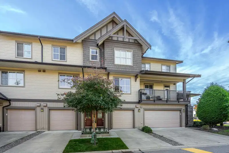 55 9525 204 STREET - photo 1 of 28