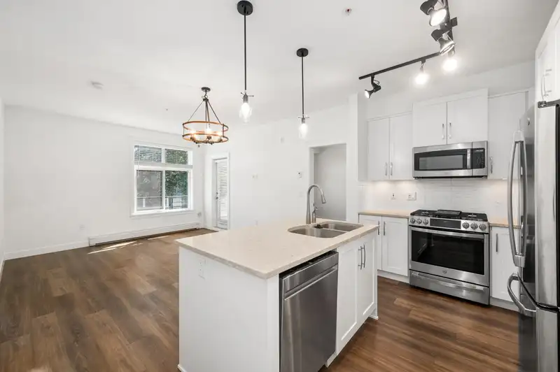 301 11077 RAVINE ROAD - photo 3 of 23
