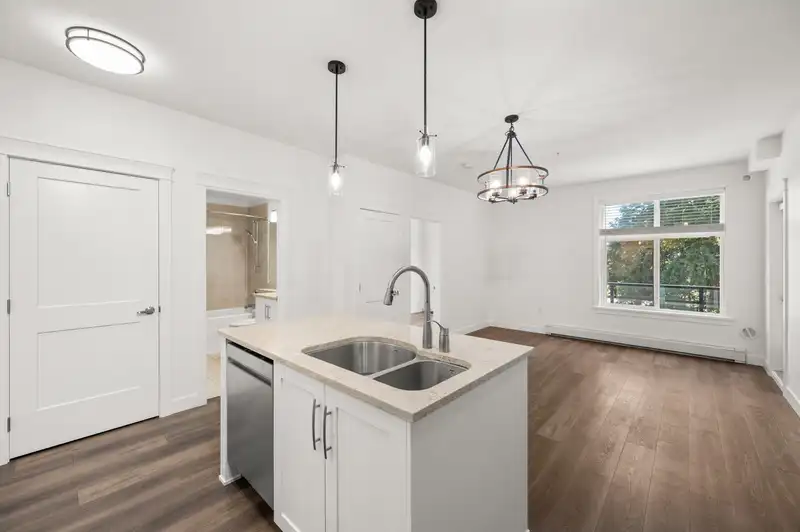 301 11077 RAVINE ROAD - photo 4 of 23